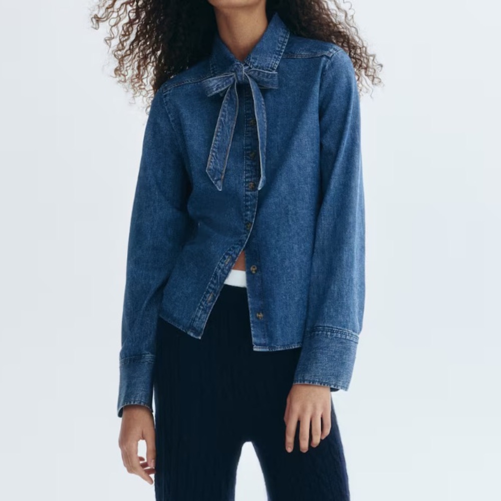 Blue Denim Blouse with Tie. - Picture 3 of 7